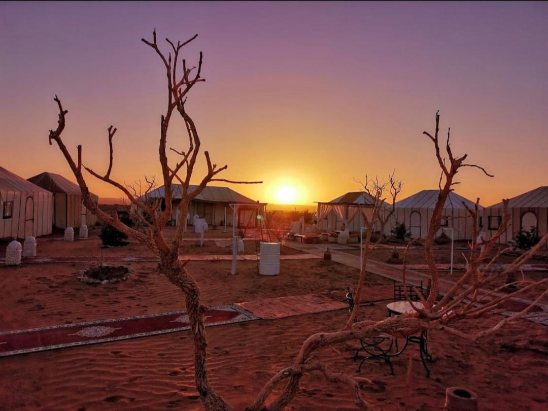 Hotel Sunset luxury camp à Adrouine Extérieur photo